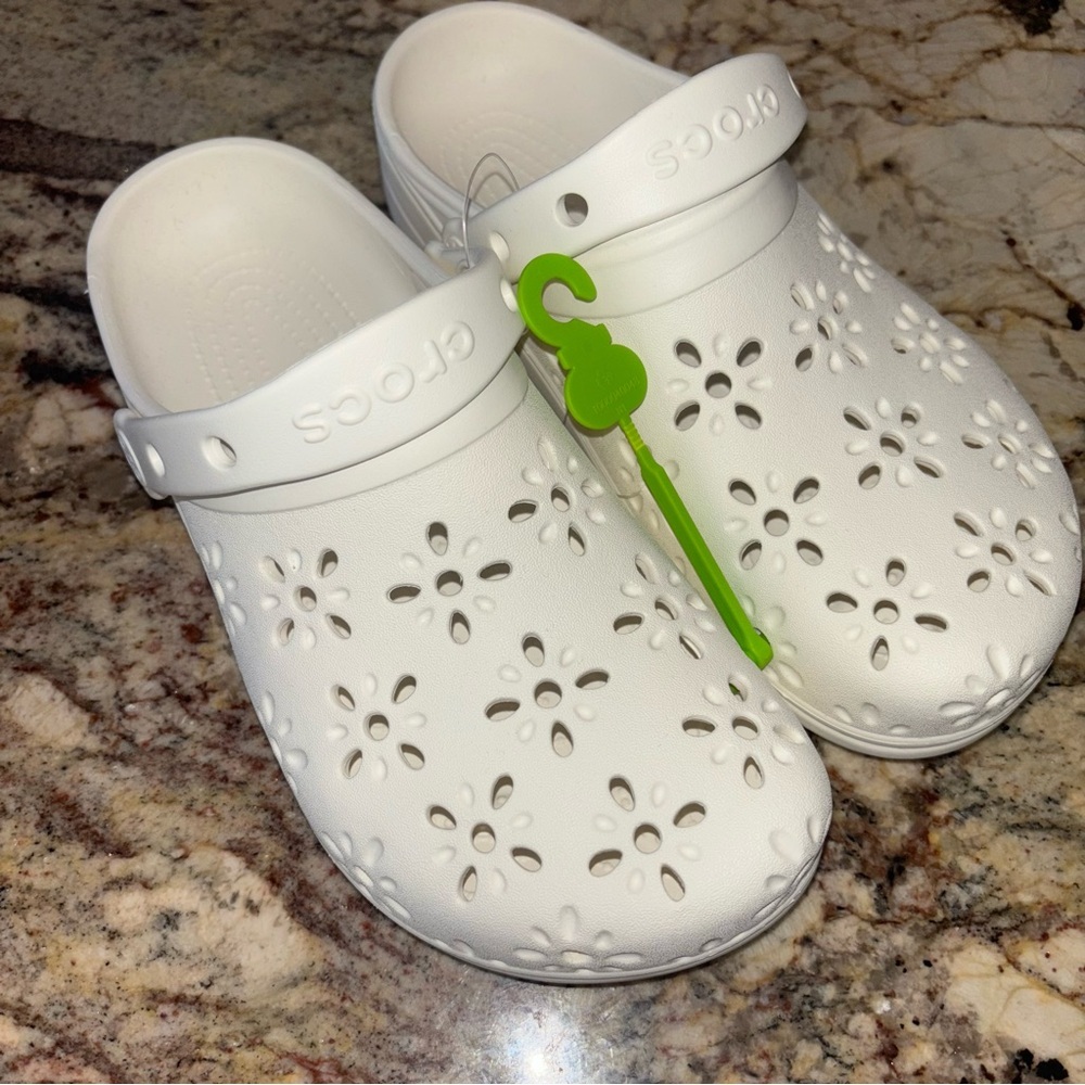 CROCS White Clogs with Floral Cutouts - Picture 2 of 8